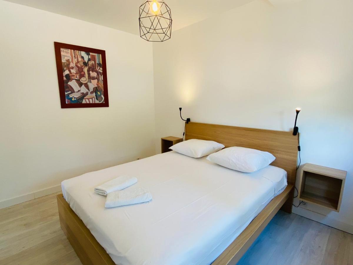 Bel Appartement Avec Terrasse Et Beau Jardin Classe 1 Etoile La Ciotat Exteriör bild
